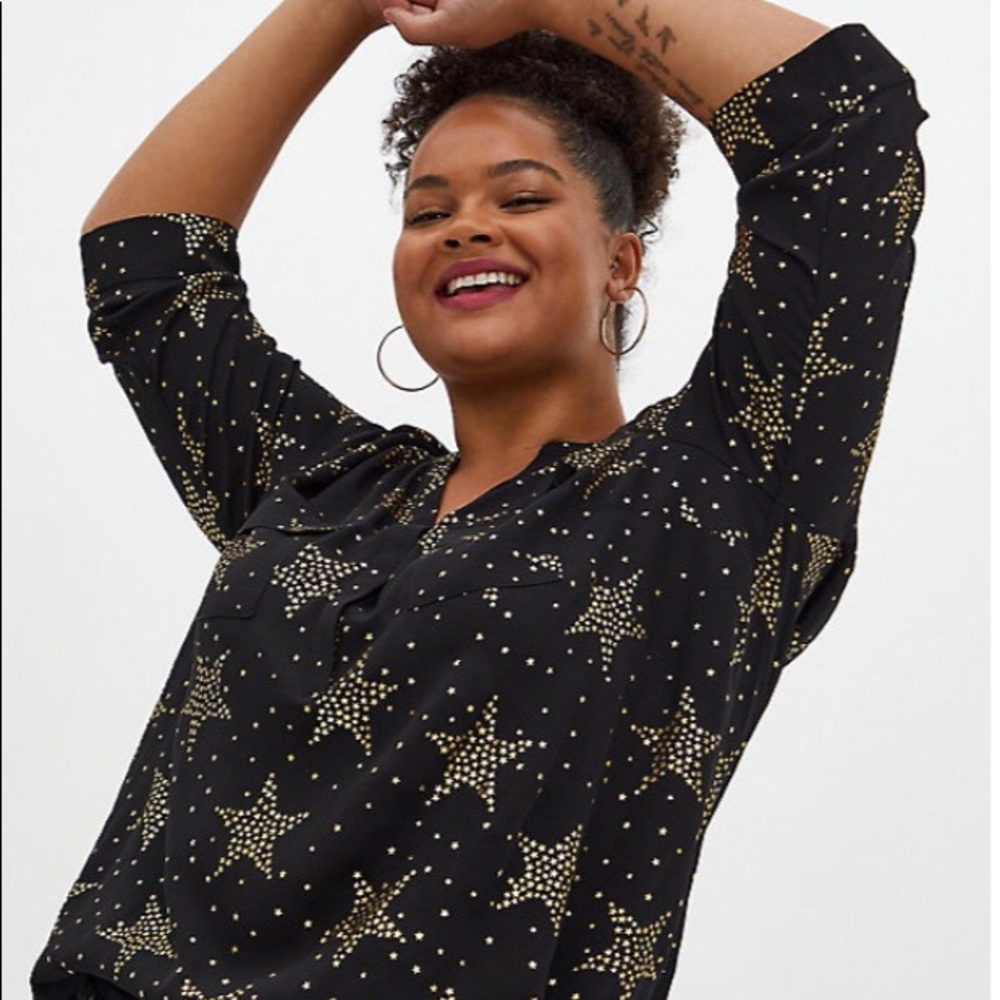 Harper Black Star Georgette pull over tunic blouse